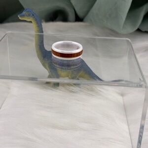 Aolani Hawaii Hawaiian Koa Inlay with White 6mm Ceramic Barrel Ring | Size 6